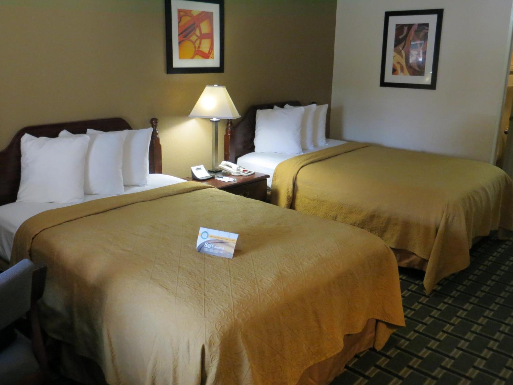 Quality Inn & Suites Morrow Atlanta South Room photo