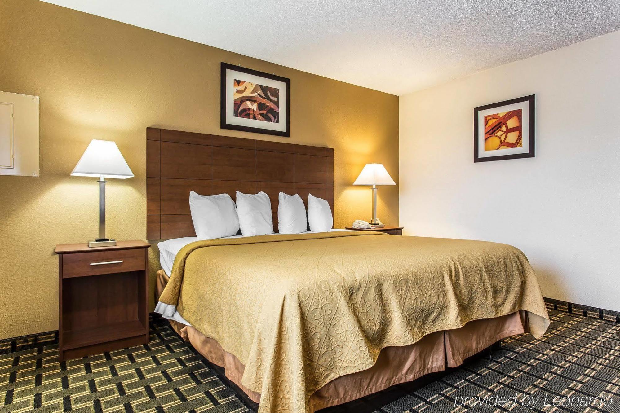 Quality Inn & Suites Morrow Atlanta South Exterior photo